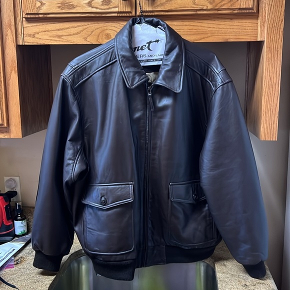 Roundtree and York Dillard Other - Leather Jacket bomber style